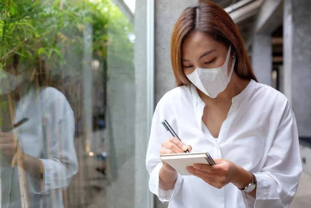 Should Young Athletes Protect Themselves From The COVID-19 With Face Masks?