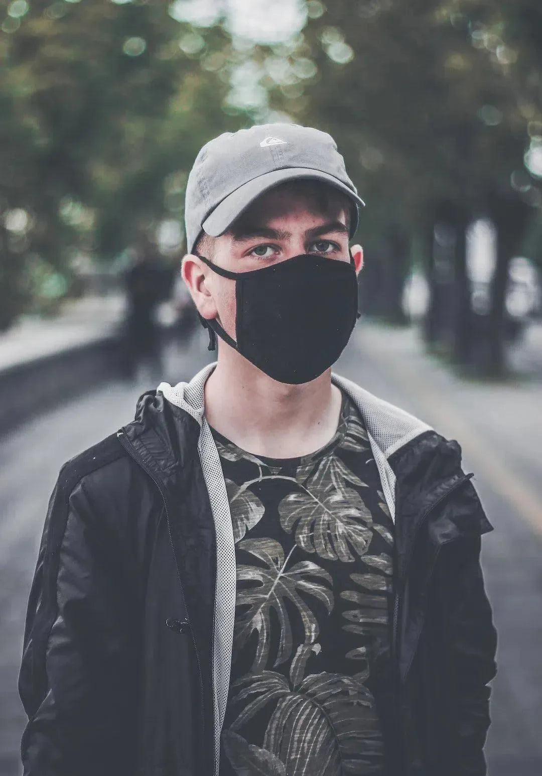 The Science Behind Medical Face Masks: How They Work